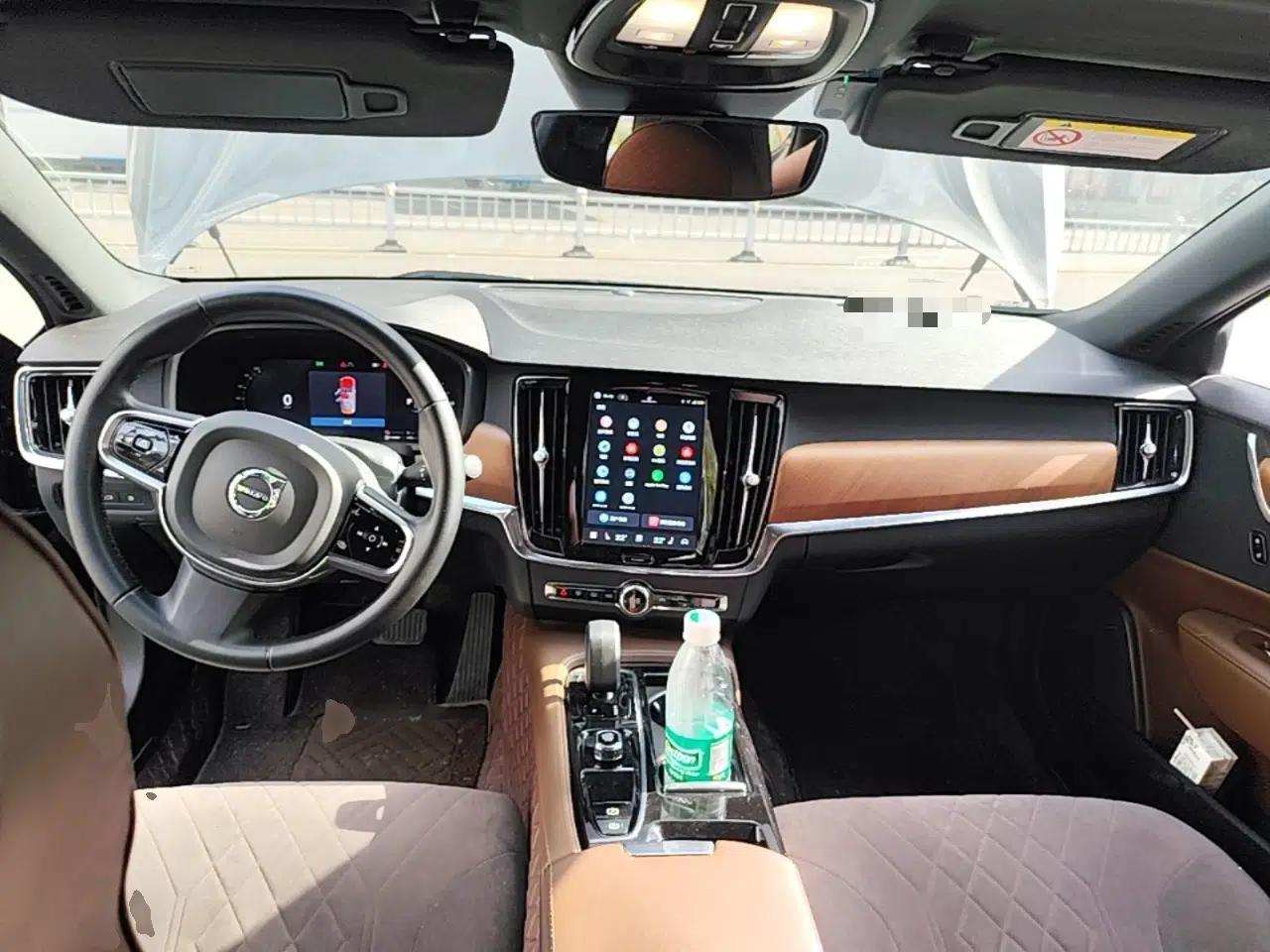 Volvo S90 New Energy 2024 Plug-in Hybrid Four-Wheel Drive Long-Range Zhiyi Luxury Edition — миниатюра 10