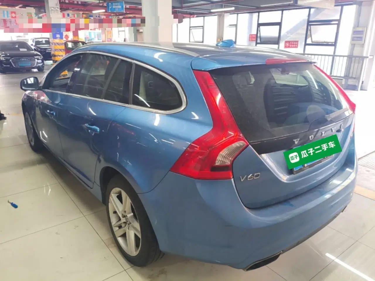 Volvo V60 2015 T5 Zhiya Edition — миниатюра 4
