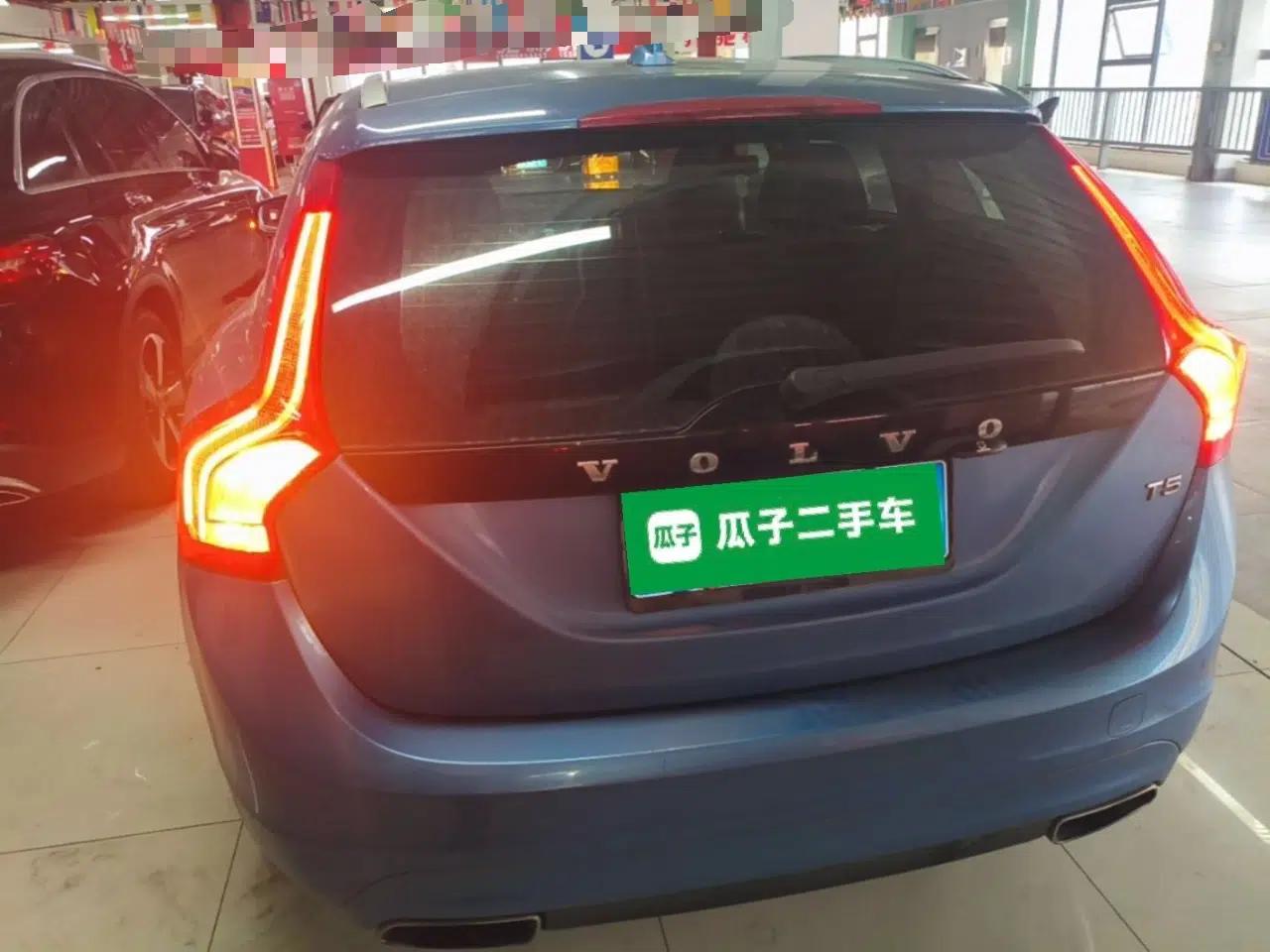 Volvo V60 2015 T5 Zhiya Edition — миниатюра 5