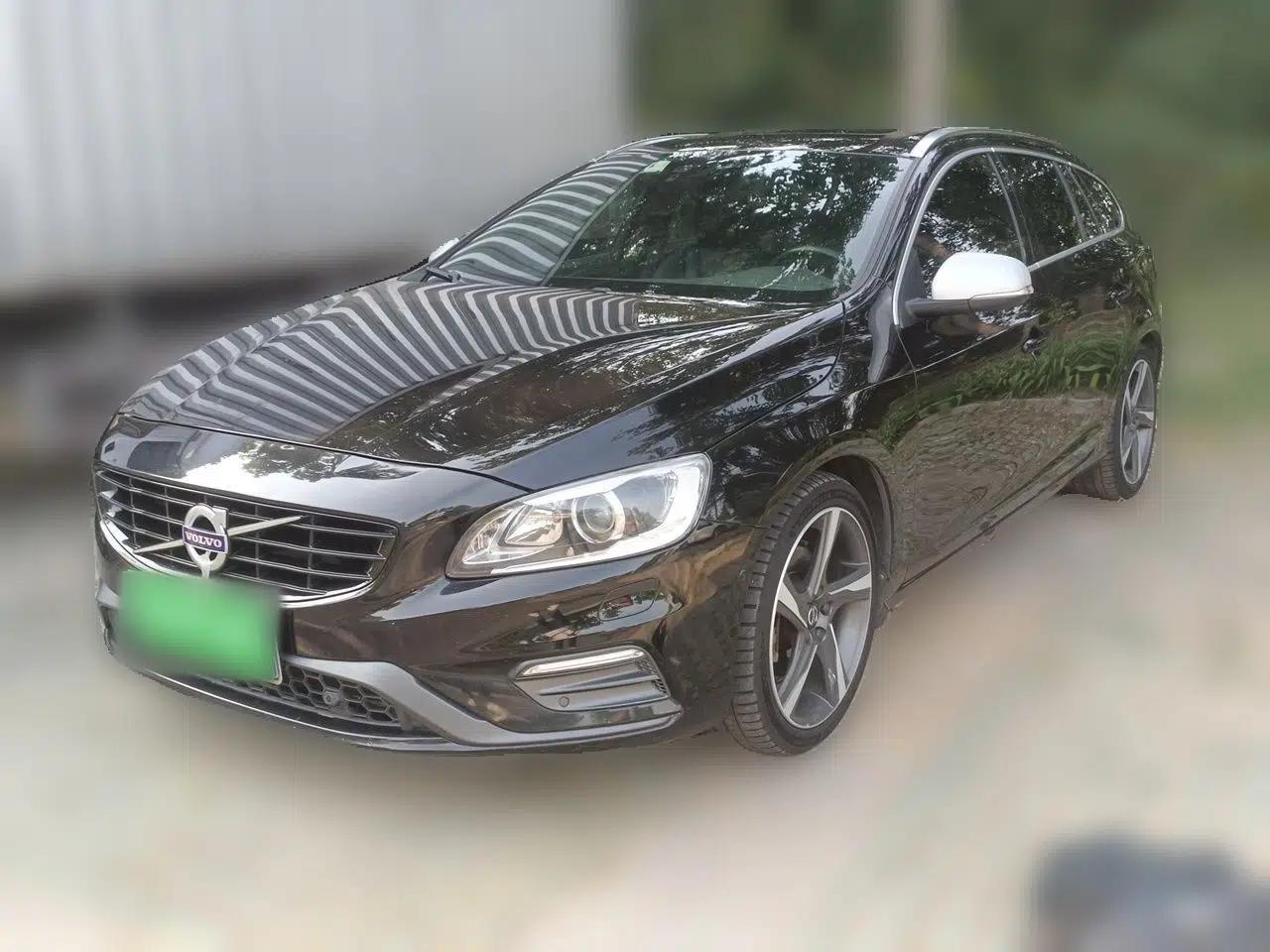 Volvo V60 2016 T5 Zhiya Personalized Sport Edition — миниатюра 1