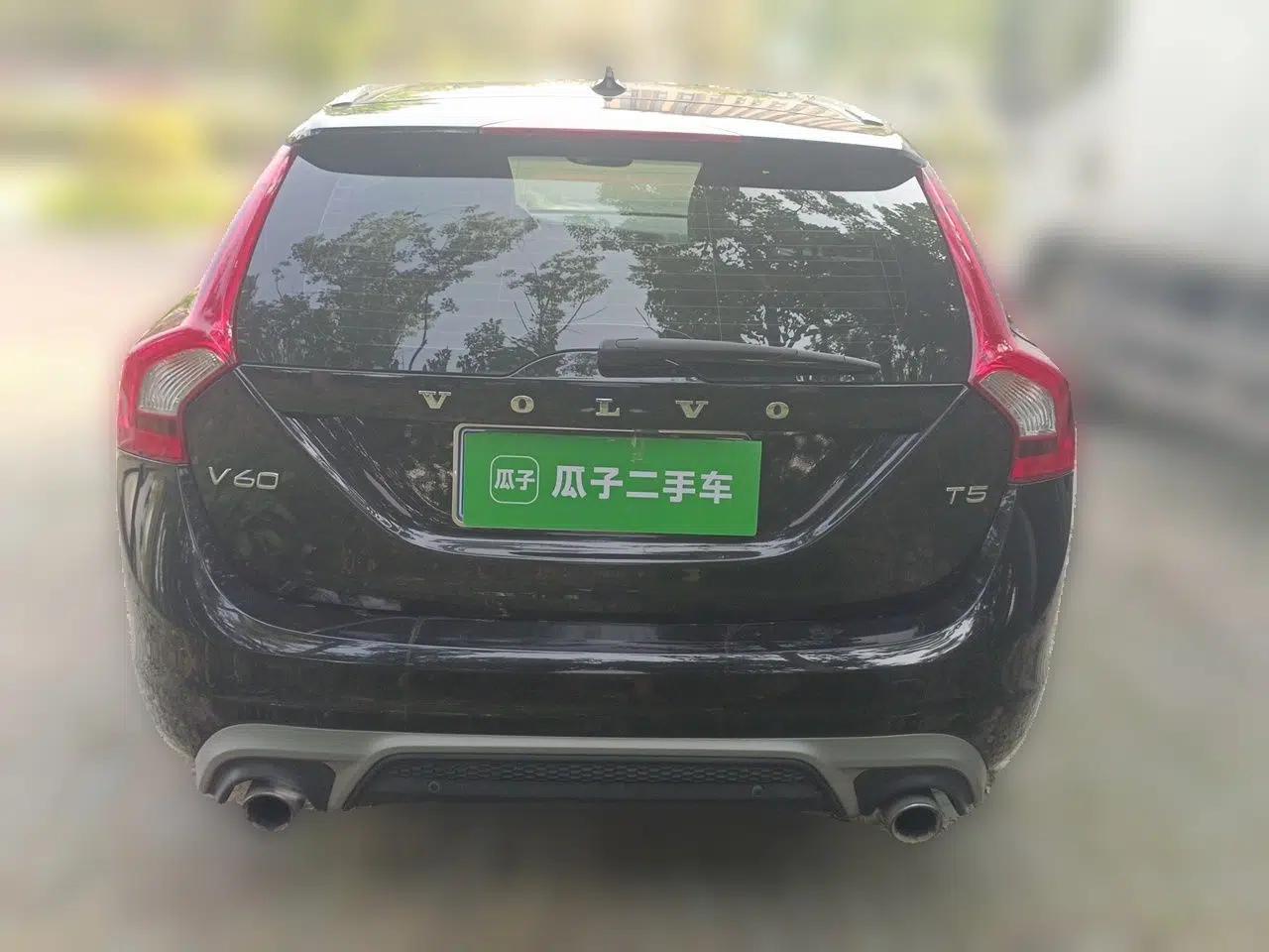 Volvo V60 2016 T5 Zhiya Personalized Sport Edition — миниатюра 5