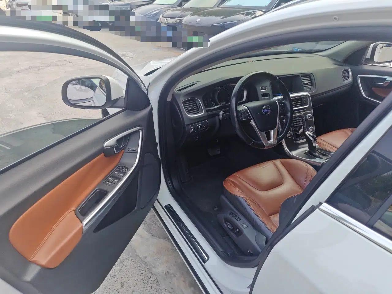 Volvo V60 2014 Restyled T5 Zhiya Edition — миниатюра 17