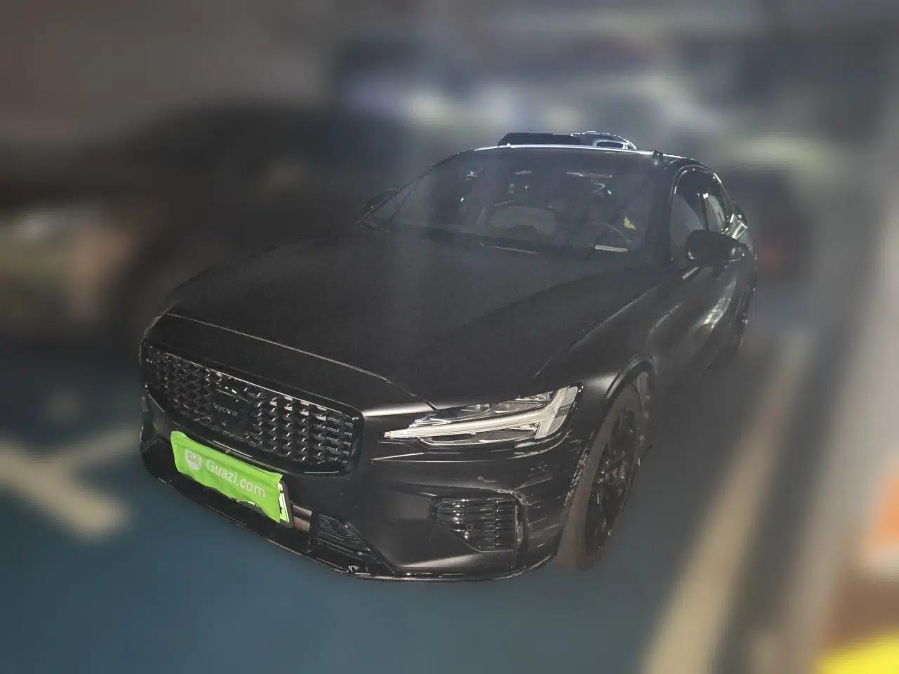 Volvo S60 New Energy 2024 T8 All-Wheel Drive Long-Range Luxury Midnight Black Edition — миниатюра 1