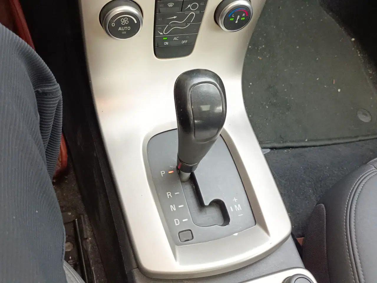 Volvo C30 2010 2.0 ZhiShang Version — миниатюра 15