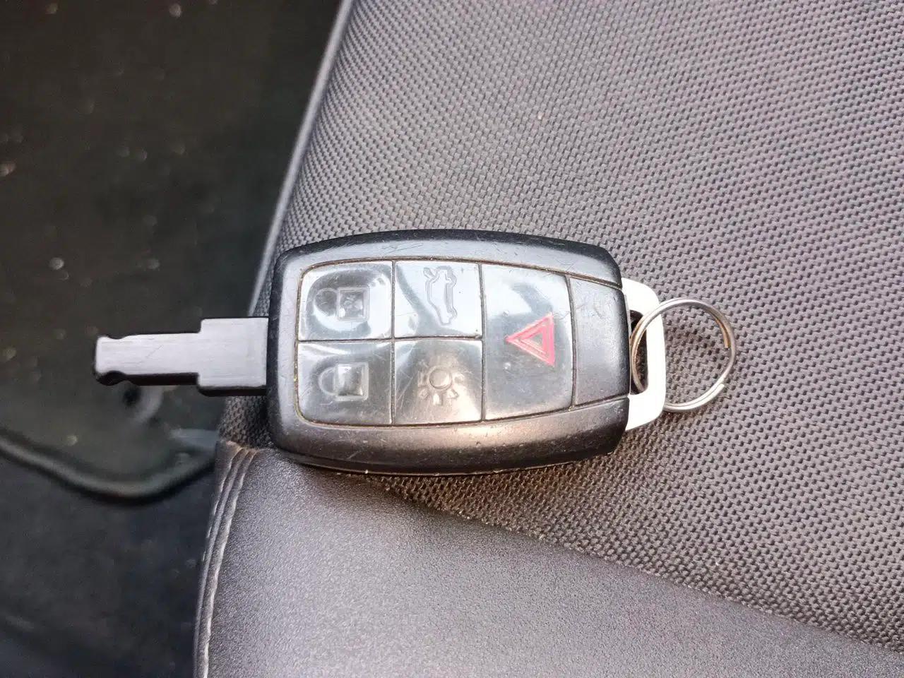 Volvo C30 2010 2.0 ZhiShang Version — миниатюра 9