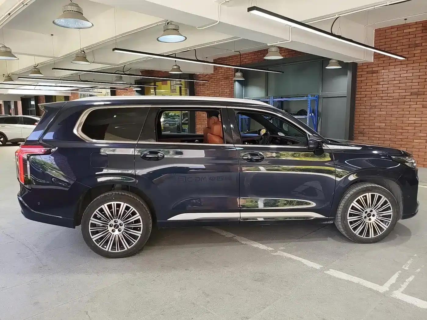Exeed C-DM 2025 180 Ultra-Long Range 4WD 6-Seater — миниатюра 4