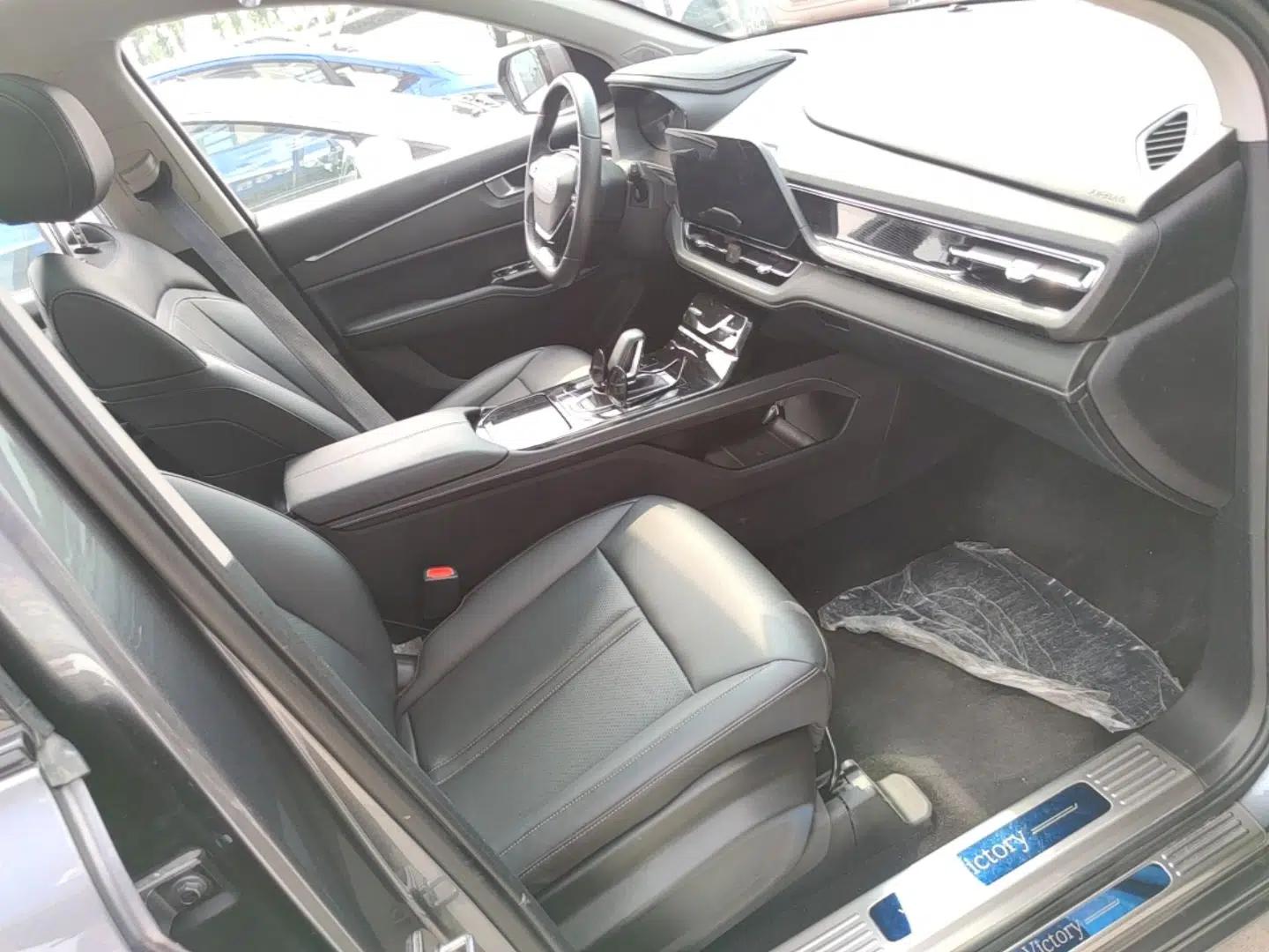 Wuling Victory 2020 1.5T CVT Flagship Edition — миниатюра 23