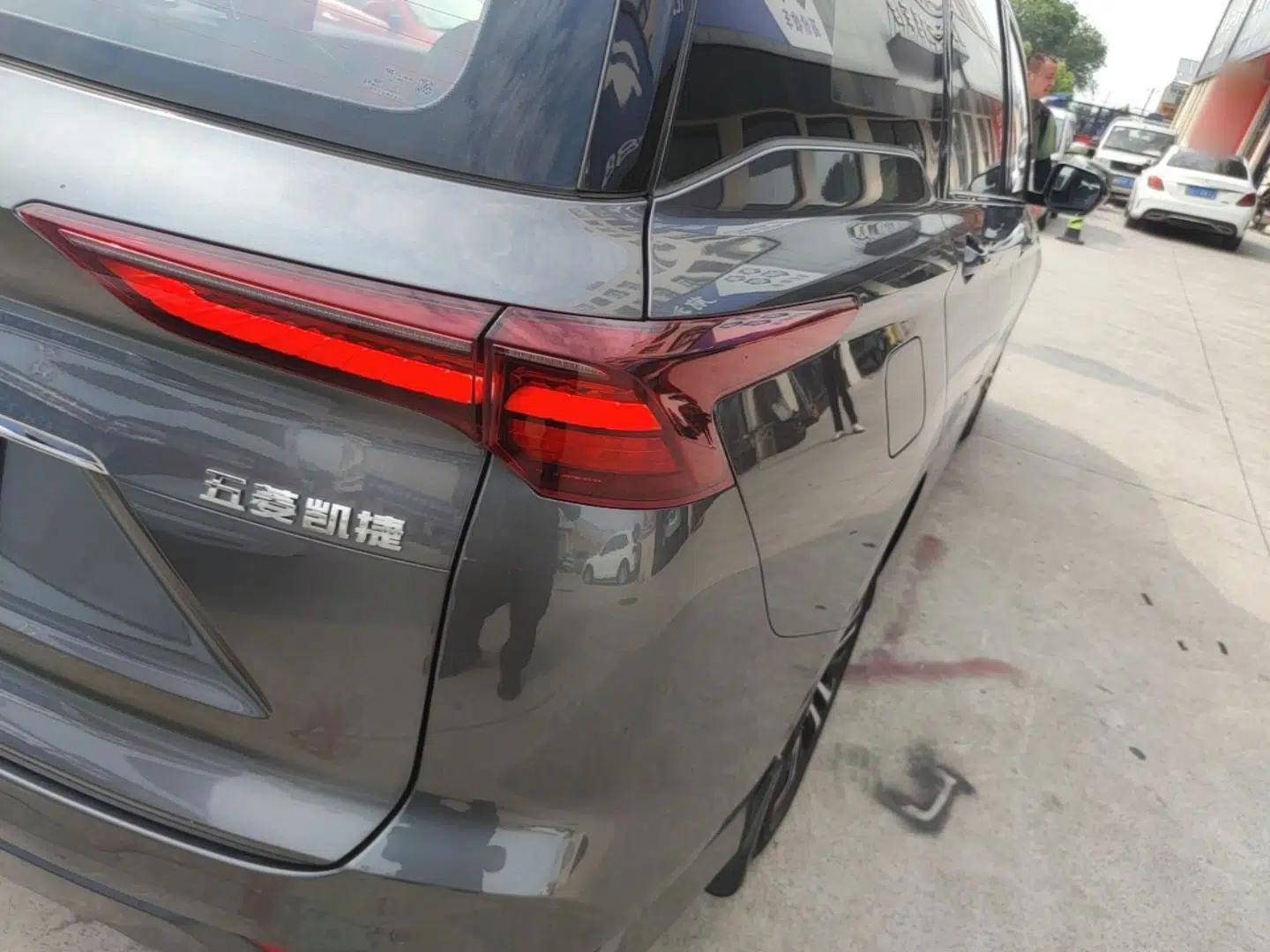 Wuling Victory 2020 1.5T CVT Flagship Edition — миниатюра 7