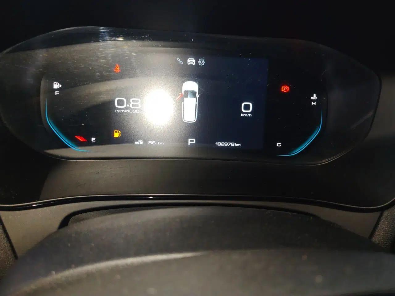 Wuling Victory 2020 1.5T CVT Flagship First-Class Model — миниатюра 13