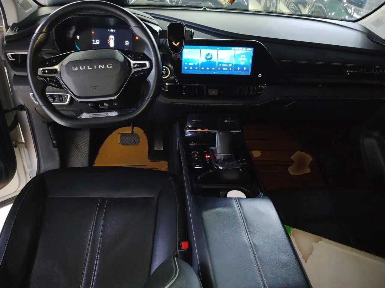 Wuling Victory 2020 1.5T CVT Flagship First-Class Model — миниатюра 10