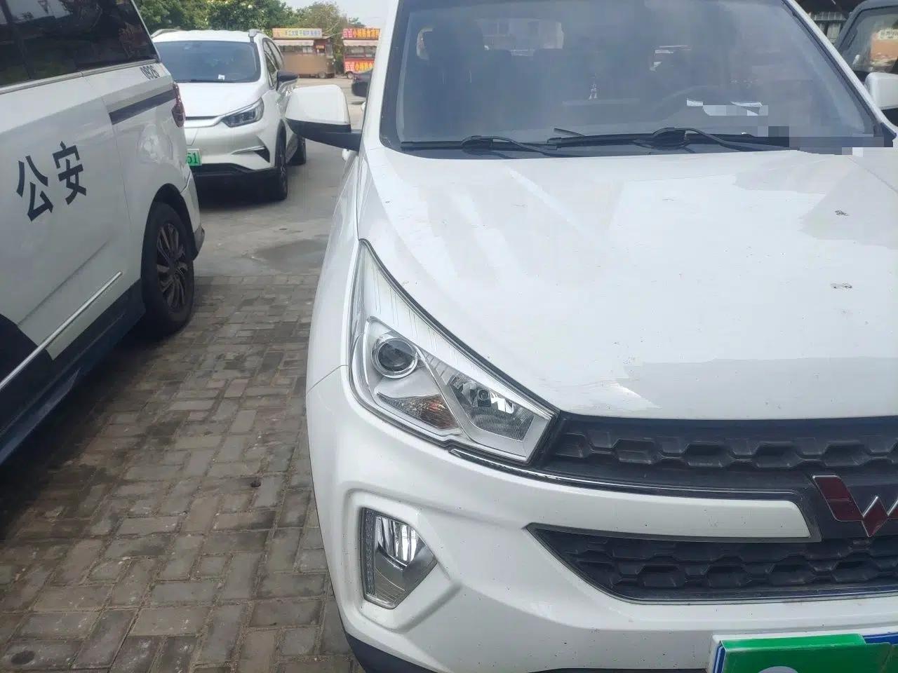 Wuling Hongguang S3 2018 1.5L Manual Luxury Model China V Standard — миниатюра 7