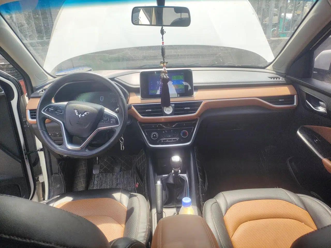 Wuling Hongguang S3 2018 1.5L Manual Luxury Model China V Standard — миниатюра 10