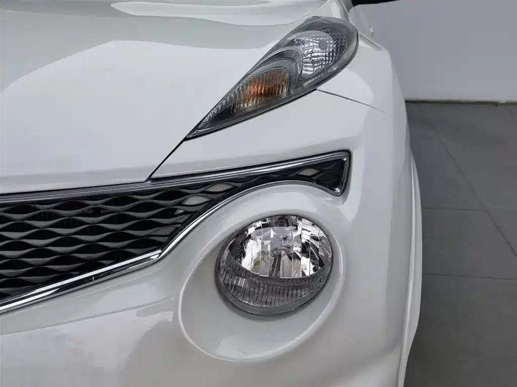 Infiniti ESQ 2014 1.6L Sporty Edition — миниатюра 7