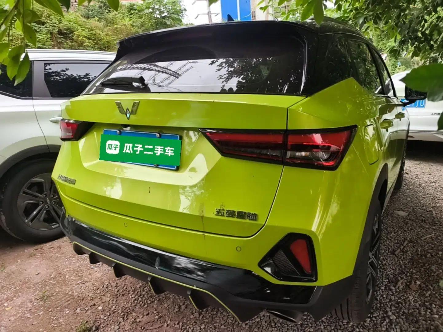 Wuling Alvez 2022 1.5T CVT Trendy & Cool Edition — миниатюра 6