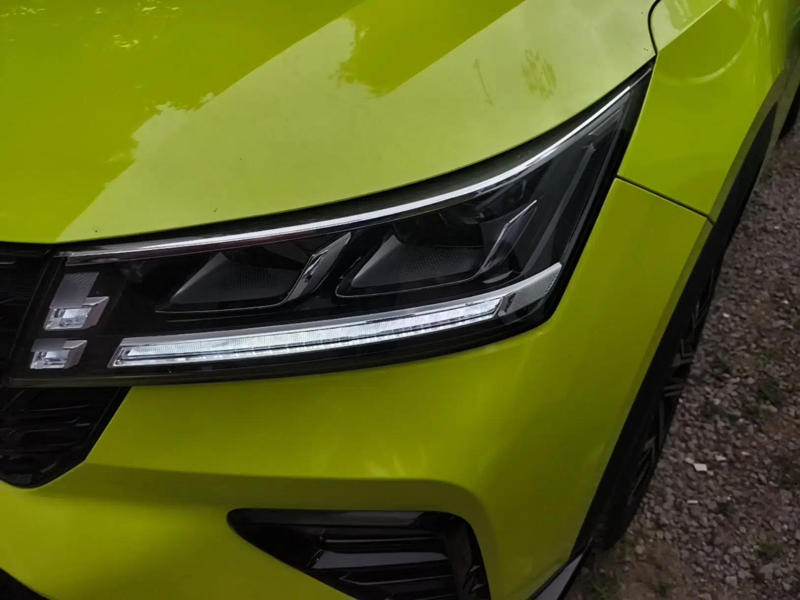 Wuling Alvez 2022 1.5T CVT Trendy & Cool Edition — миниатюра 9