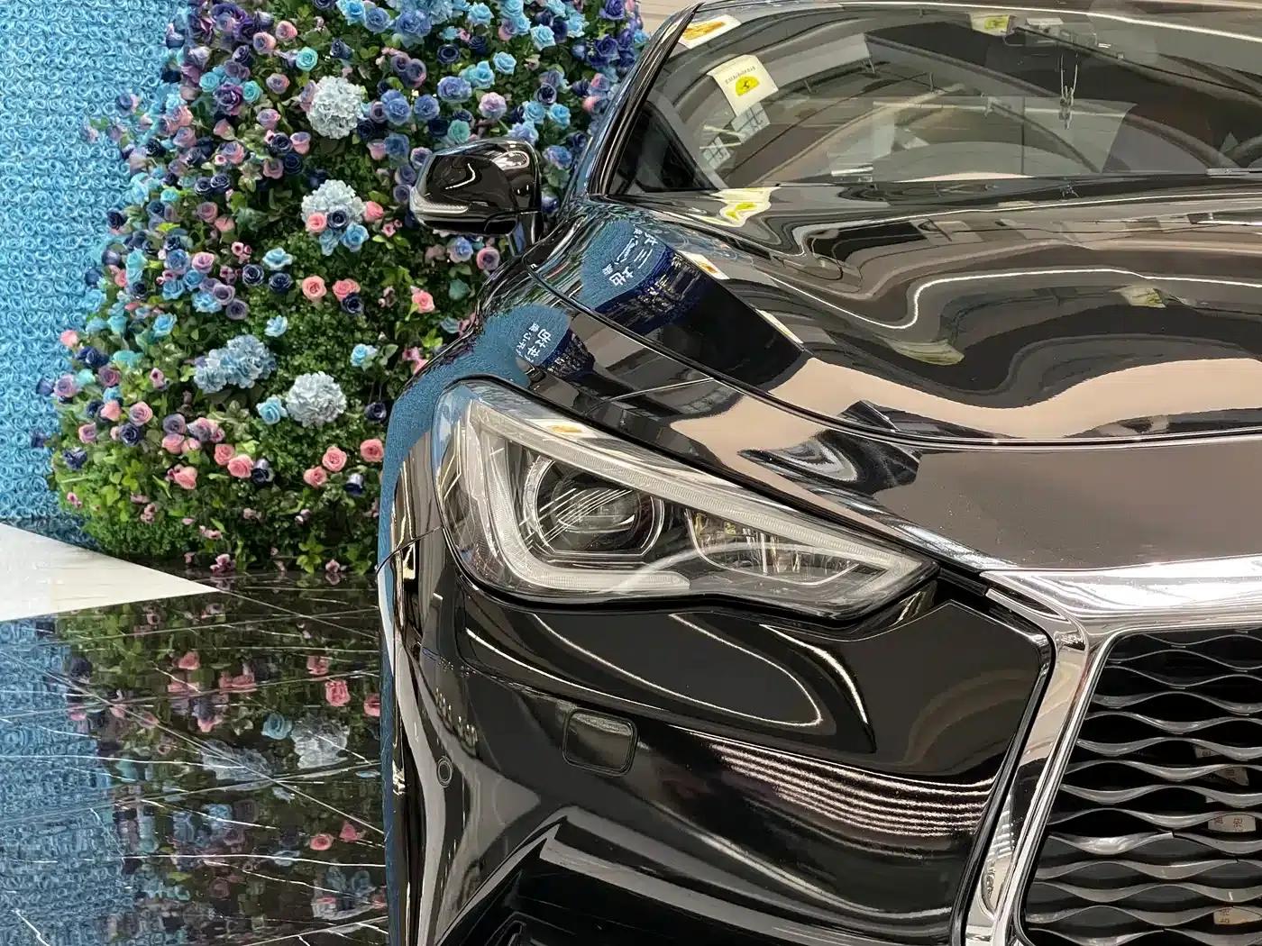 Infiniti Q60 2019 S 2.0T Luxury Sport Edition — миниатюра 3