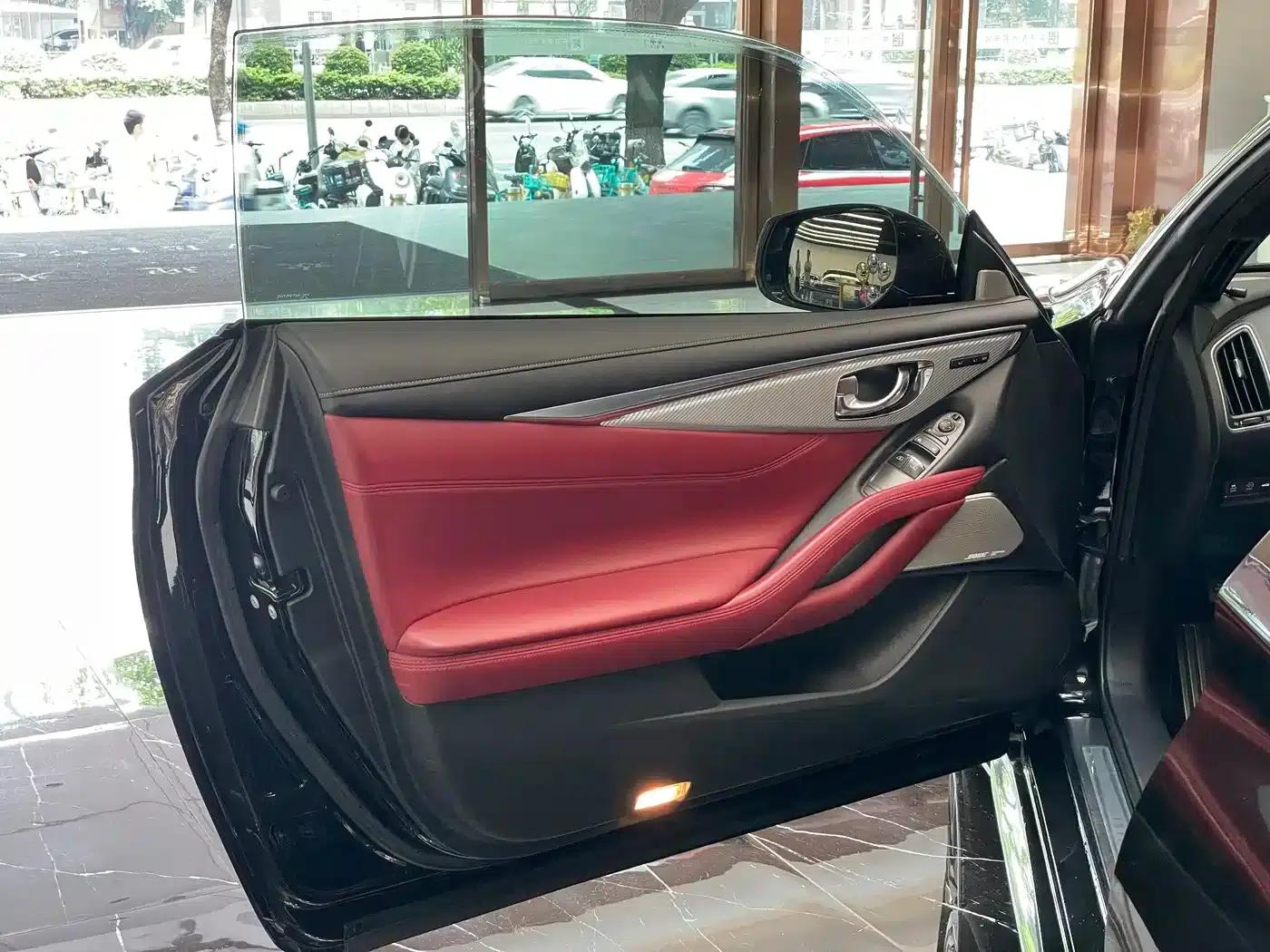 Infiniti Q60 2019 S 2.0T Luxury Sport Edition — миниатюра 5