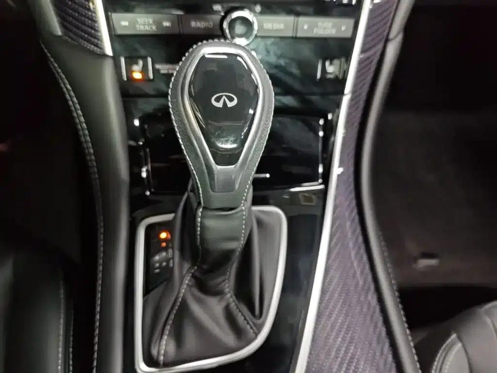 Infiniti Q60 2019 S 2.0T Luxury Sport Edition — миниатюра 14