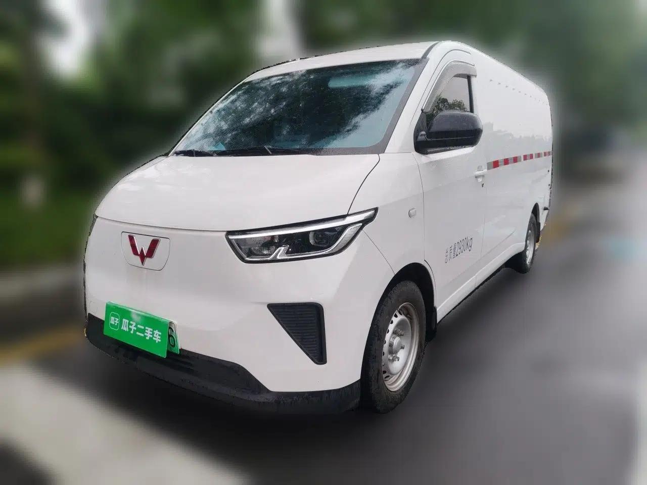 Wuling Yangguang 2024 300km Range Practical Window-Sealed Version 60kW — миниатюра 1