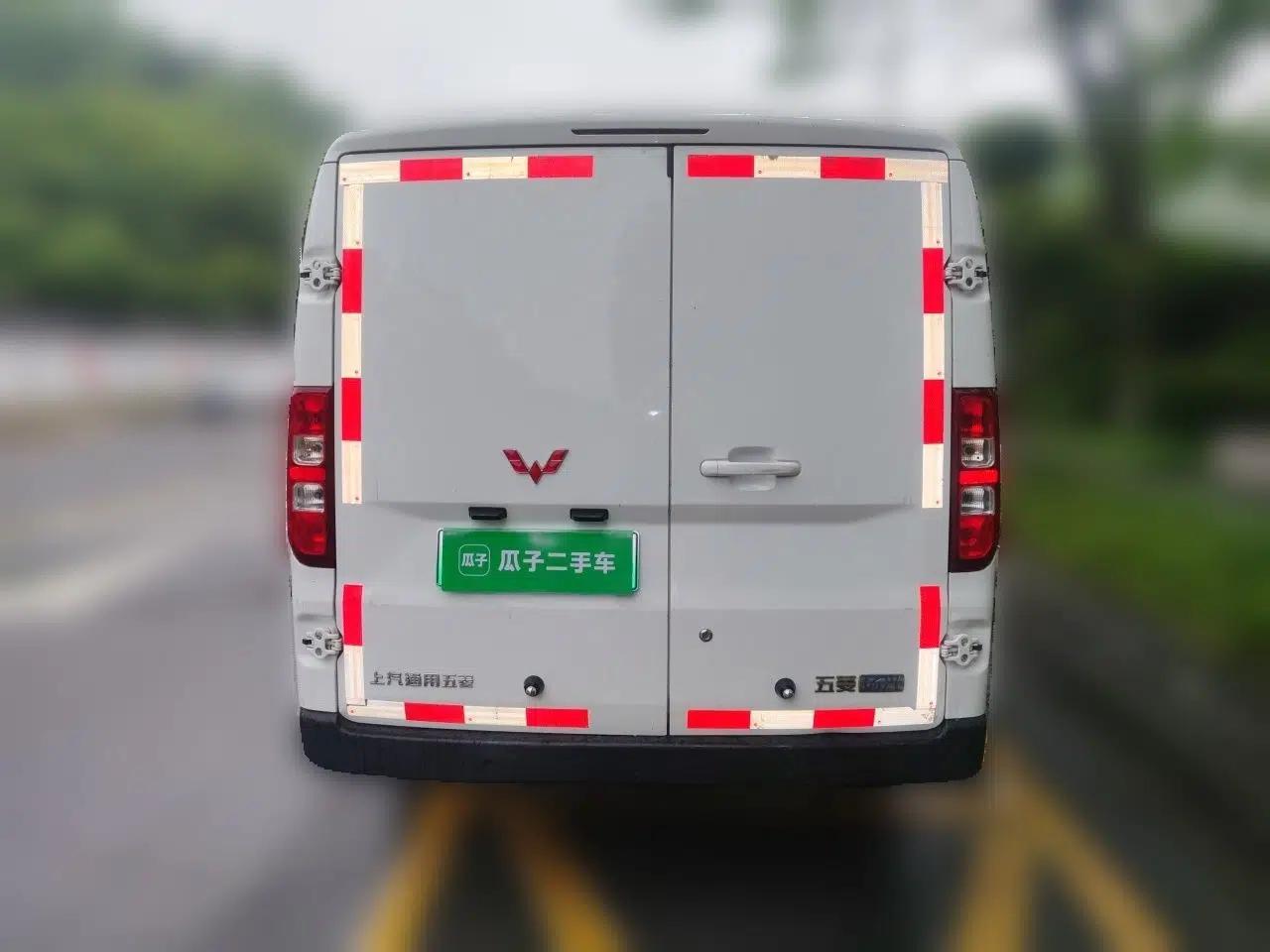 Wuling Yangguang 2024 300km Range Practical Window-Sealed Version 60kW — миниатюра 5