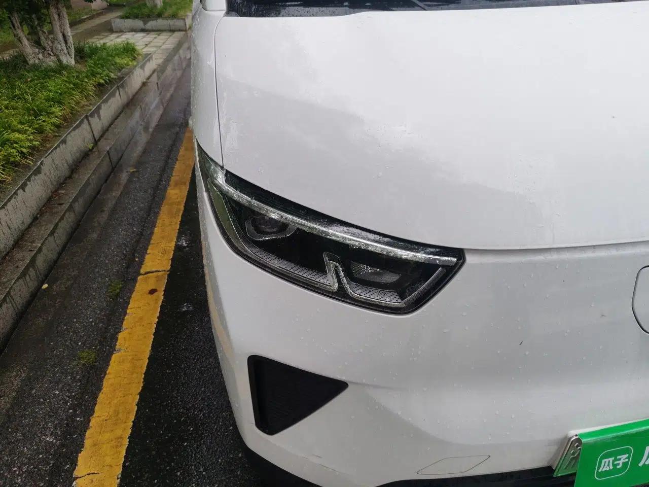 Wuling Yangguang 2024 300km Range Practical Window-Sealed Version 60kW — миниатюра 7
