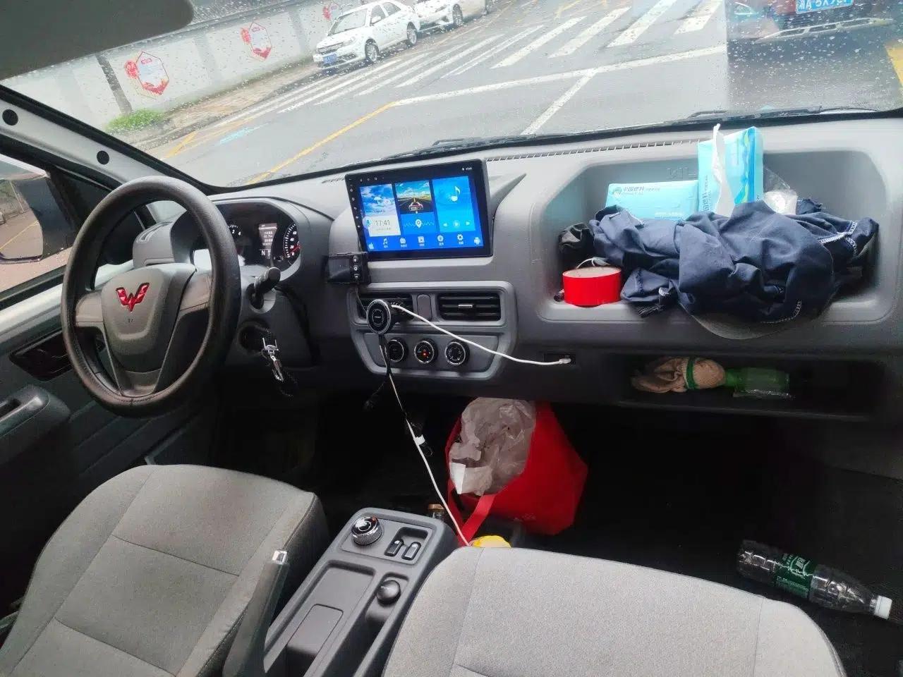 Wuling Yangguang 2024 300km Range Practical Window-Sealed Version 60kW — миниатюра 10