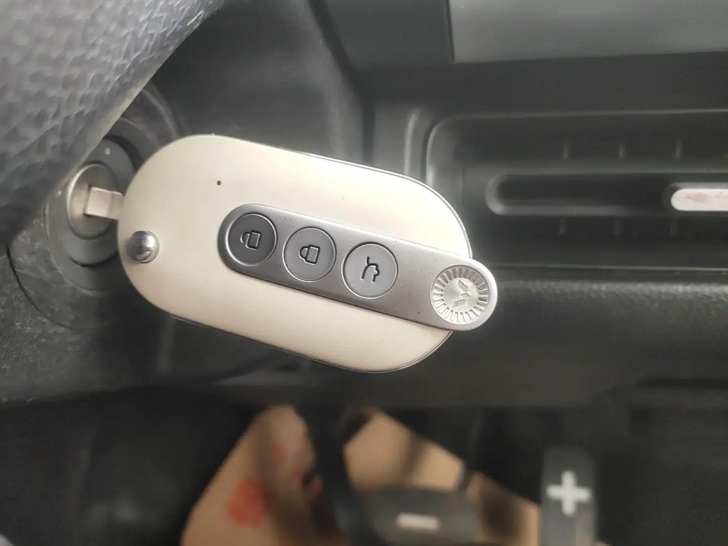 Wuling Air ev 2023 – Two-Seater - Standard Edition — миниатюра 12