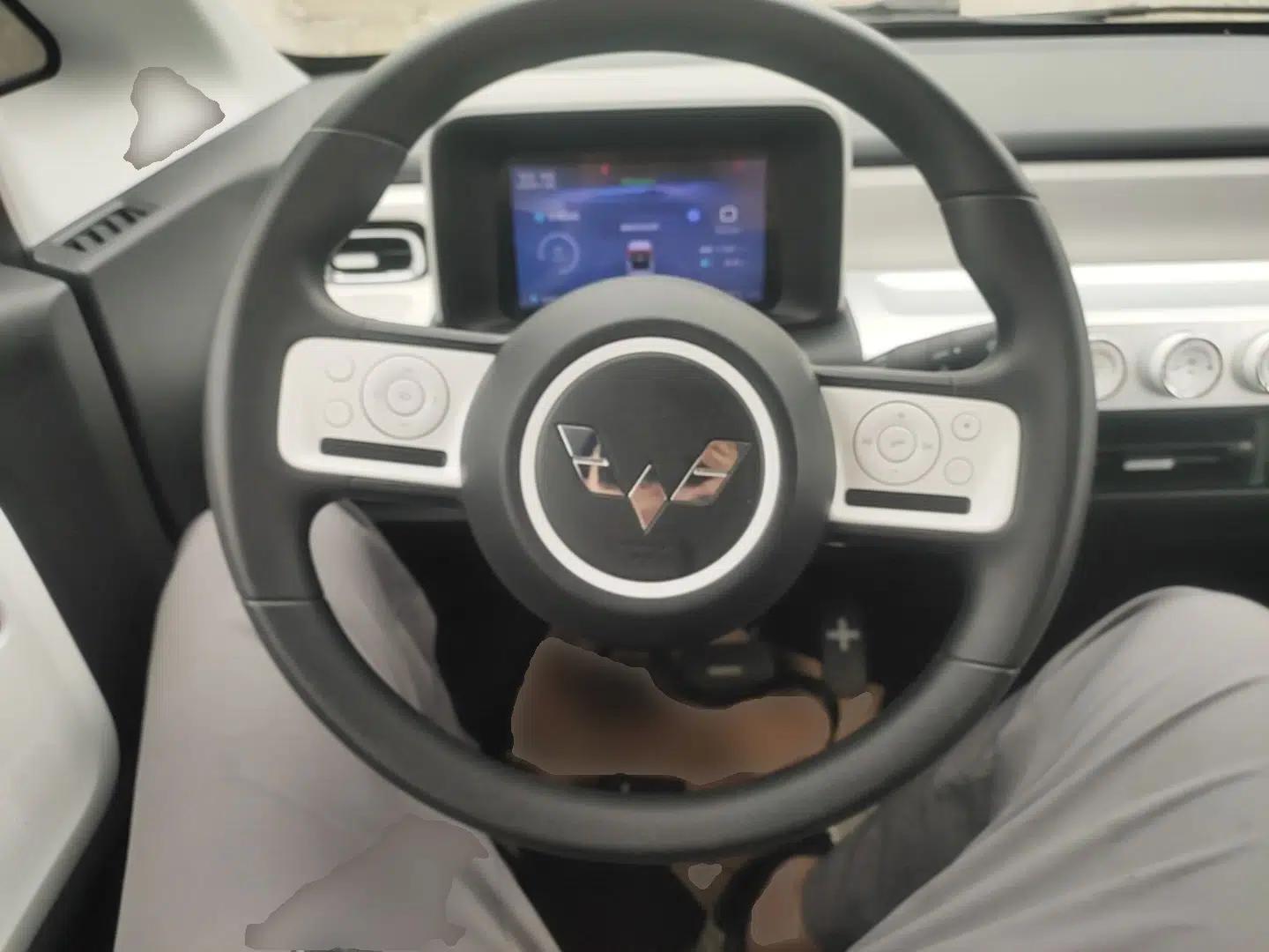 Wuling Air ev 2023 – Two-Seater - Standard Edition — миниатюра 14