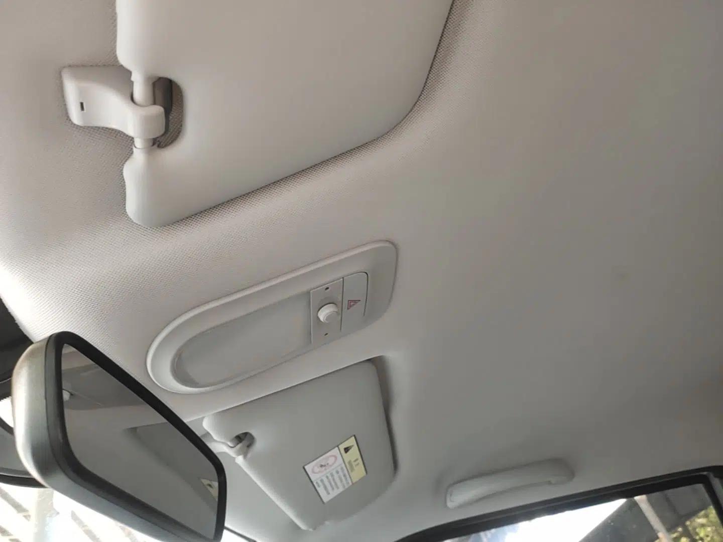 Wuling Air ev 2023 - Four Seats - Advanced Edition — миниатюра 21