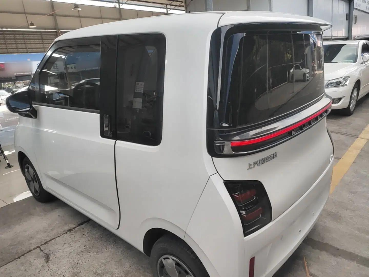 Wuling Air ev 2023 - Four Seats - Advanced Edition — миниатюра 4