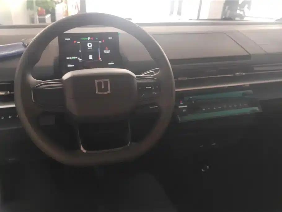 2025 Yuecheng Edition Remote Super VAN (Short Wheelbase, Low Roof) 83kWh — миниатюра 12