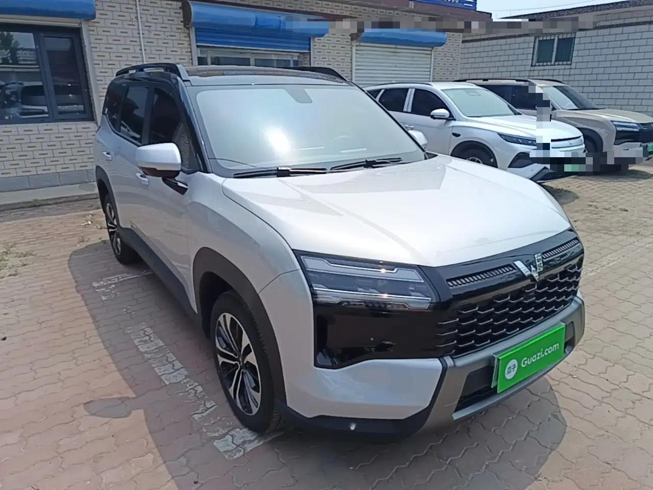 Wuling Xingguang 560 New Energy 2026 Model, Plug-in Hybrid, 125 km, Luxury Version — миниатюра 3
