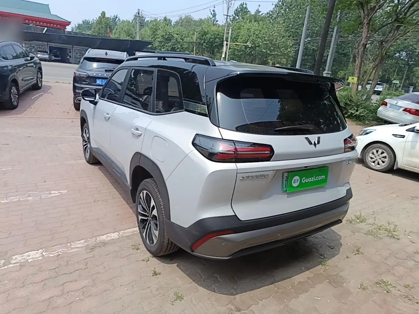 Wuling Xingguang 560 New Energy 2026 Model, Plug-in Hybrid, 125 km, Luxury Version — миниатюра 4