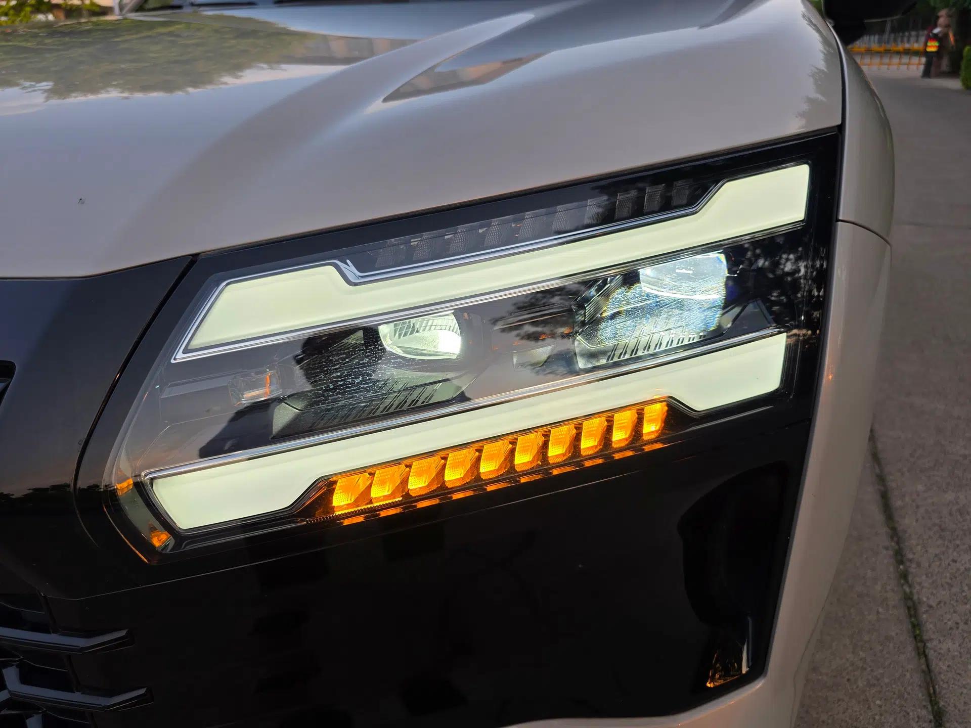 Wuling Xingguang 560 New Energy 2026 Model, Plug-in Hybrid, 125 km, Luxury Version — миниатюра 2