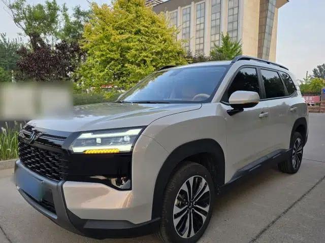 Wuling Xingguang 560 New Energy 2026 Model, Plug-in Hybrid, 125 km, Luxury Version