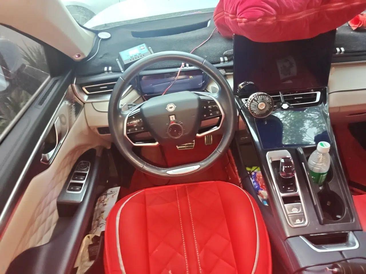Wey Mocha 2021 2.0T Two-Wheel-Drive Premium Edition — миниатюра 11