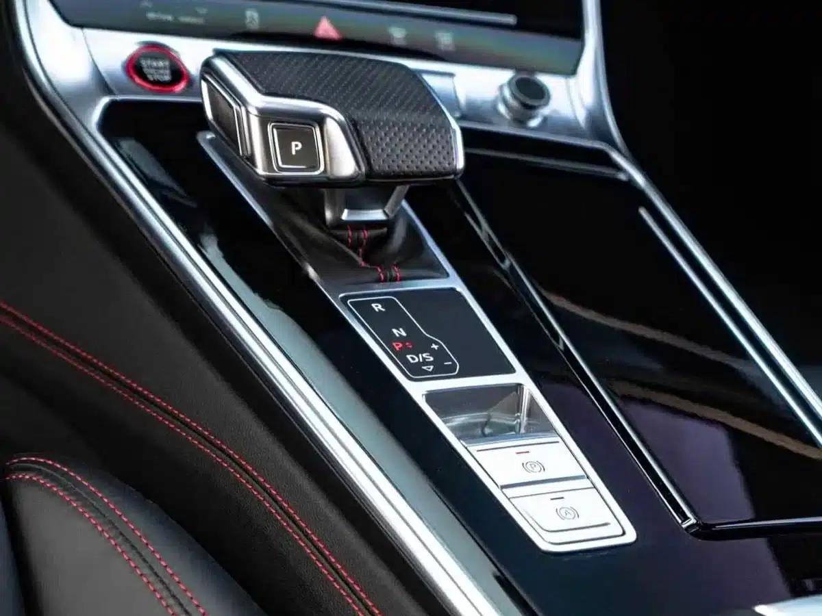2021 Audi RS 6 RS 6 4.0T Avant — миниатюра 15