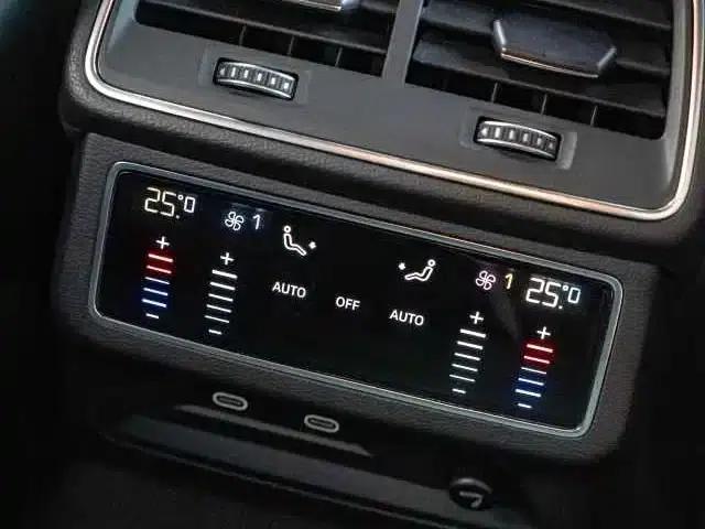 2021 Audi RS 6 RS 6 4.0T Avant — миниатюра 17