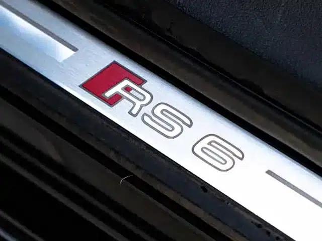 2021 Audi RS 6 RS 6 4.0T Avant — миниатюра 9