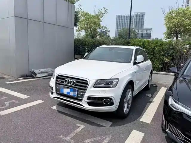 2014 Audi SQ5 3.0 TFSI quattro