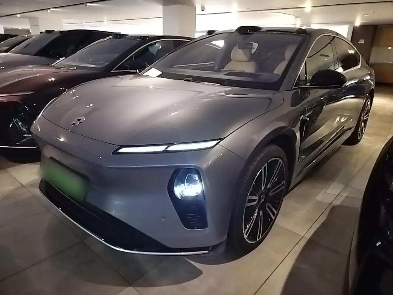 Nio ET9 2025 100kWh Signature Edition — миниатюра 1