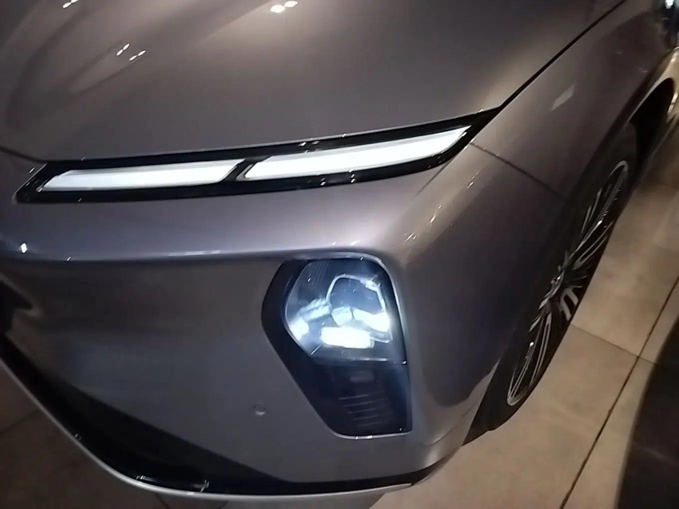 Nio ET9 2025 100kWh Signature Edition — миниатюра 9