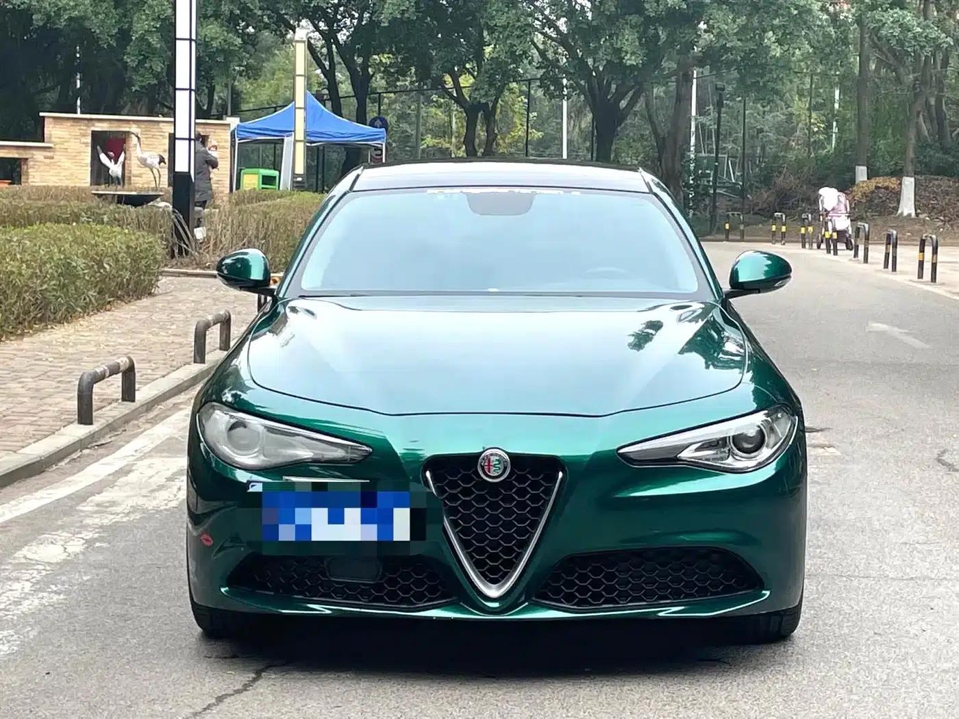 Giulia Juliet 2017 2.0T 280HP Luxury Edition — миниатюра 2