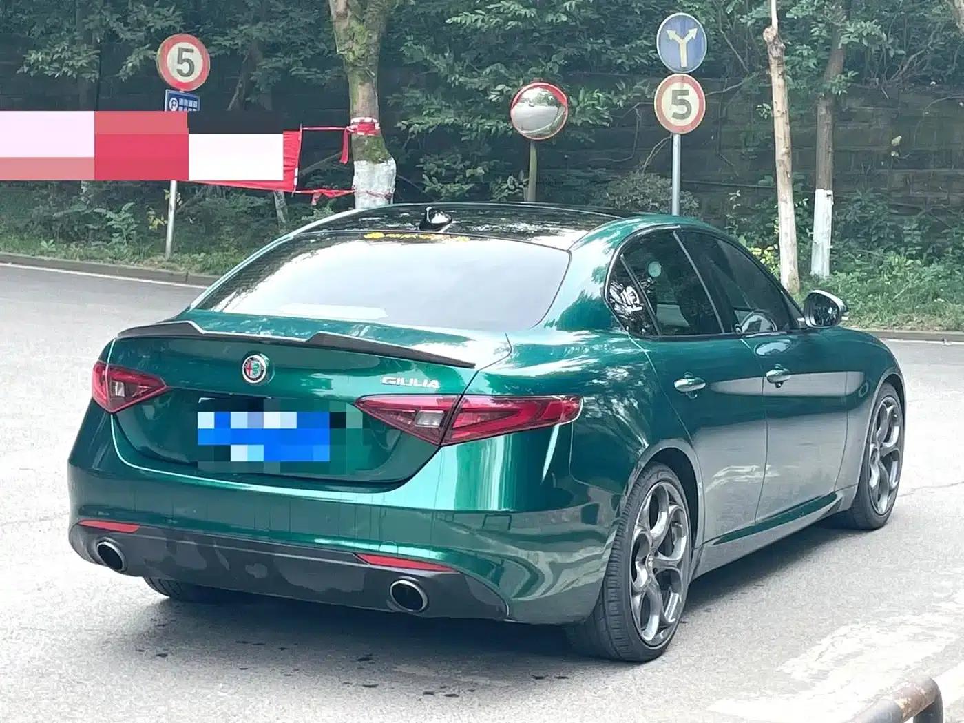 Giulia Juliet 2017 2.0T 280HP Luxury Edition — миниатюра 4