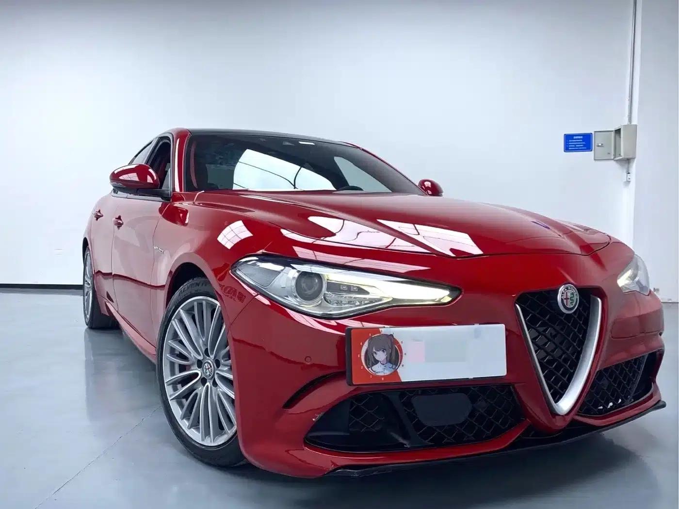 Giulia Juliet 2017 2.0T 280HP Luxury Sport Edition — миниатюра 2