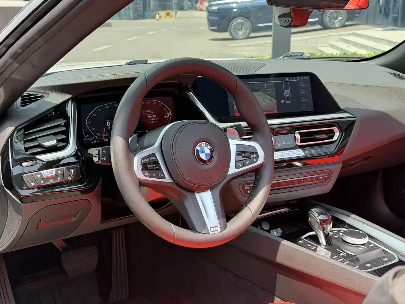 BMW Z4 2023 sDrive 25i M Sport Package — миниатюра 10