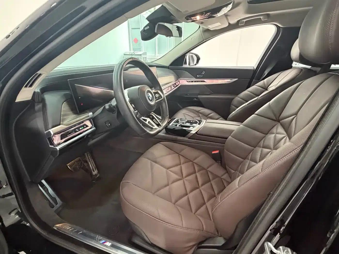 BMW i7 2023 eDrive50L Leading M Sport Package — миниатюра 4