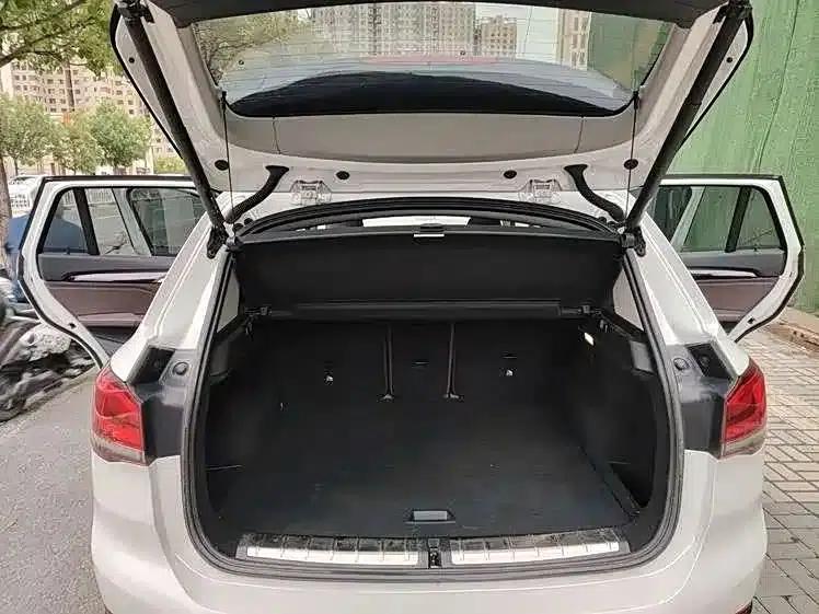 BMW X1 PHEV 2020 xDrive30Le Premium — миниатюра 12