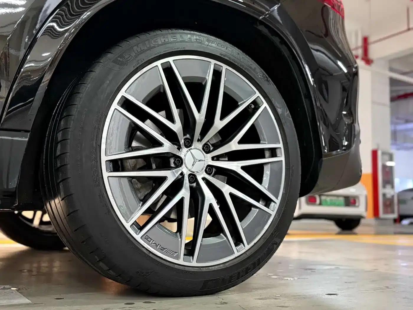 2024 Mercedes-Benz GLE AMG 53 4MATIC+ — миниатюра 12