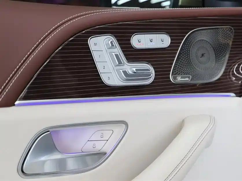 2021 Maybach GLS 480 4MATIC — миниатюра 21